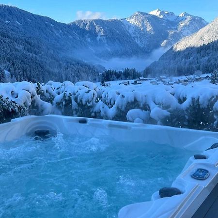Alpenburg Luxury Apartments Wald am Arlberg Exterior foto