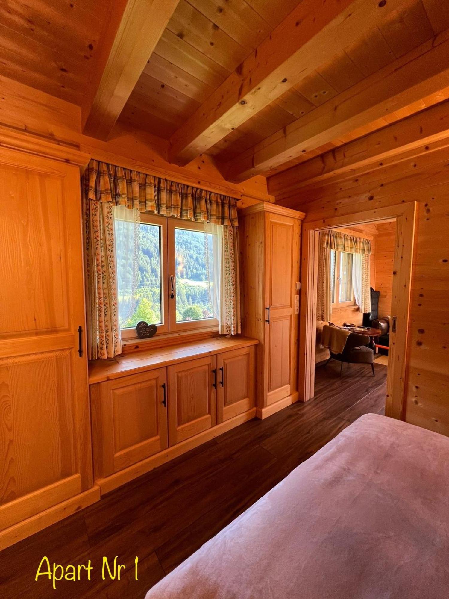 Alpenburg Luxury Apartments Wald am Arlberg Exterior foto