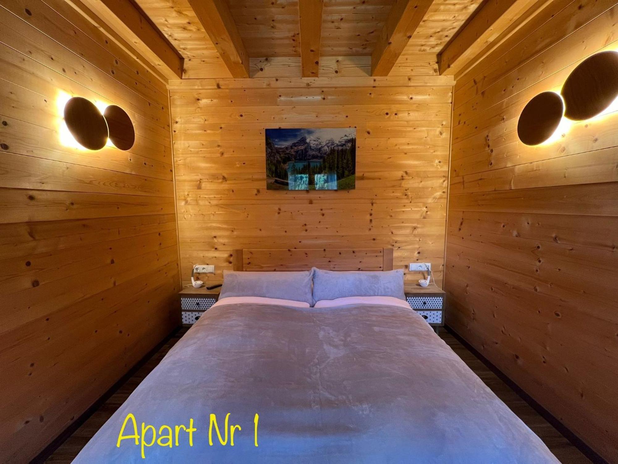 Alpenburg Luxury Apartments Wald am Arlberg Exterior foto