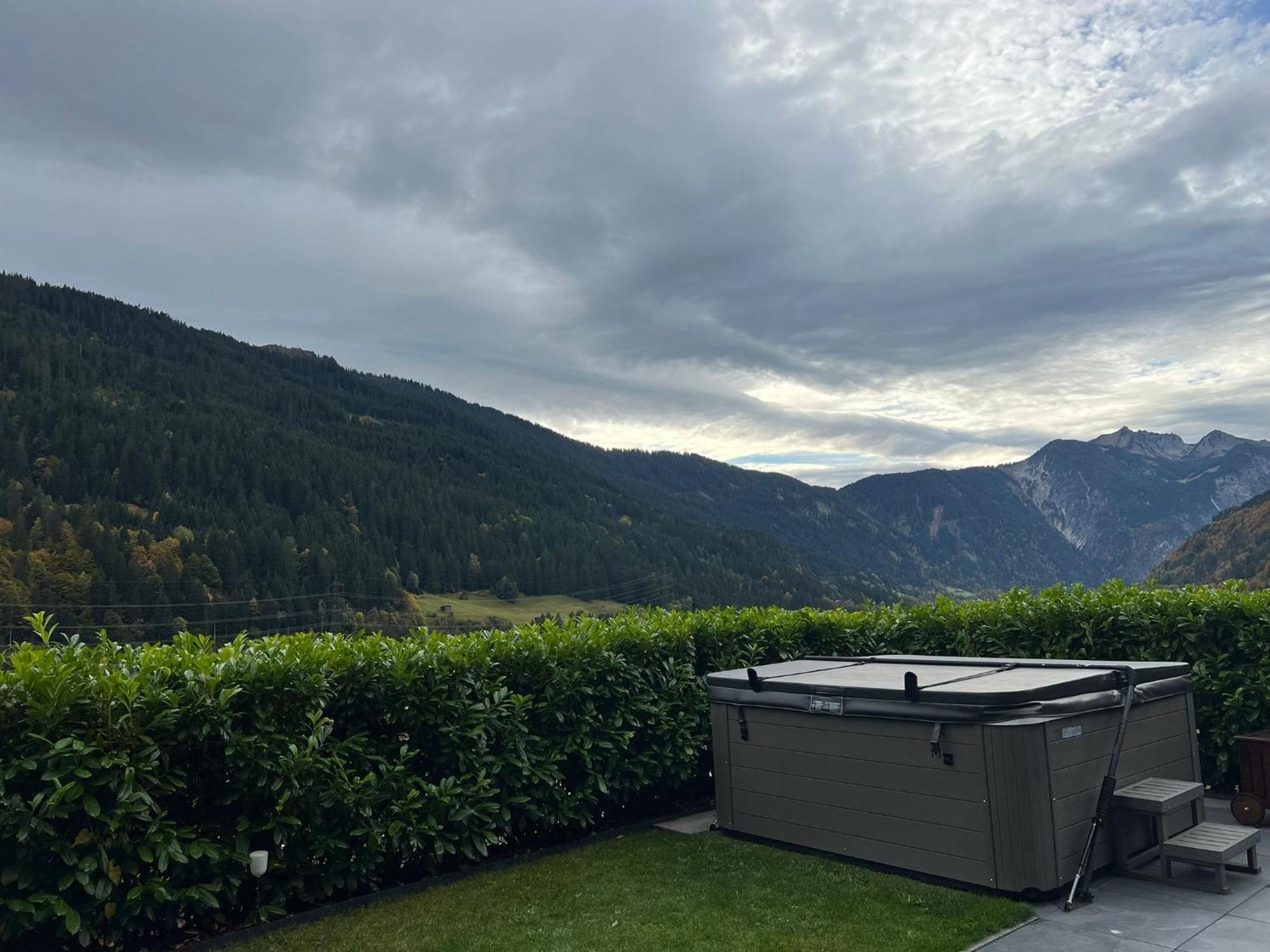 Alpenburg Luxury Apartments Wald am Arlberg Exterior foto