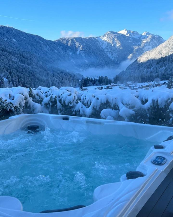 Alpenburg Luxury Apartments Wald am Arlberg Exterior foto